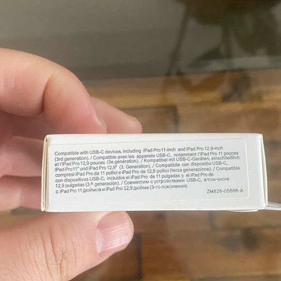 Apple USB-C Charge Cable New In Factory Sealed Box (1m) great deal on it 😊 - Picture 3 of 3